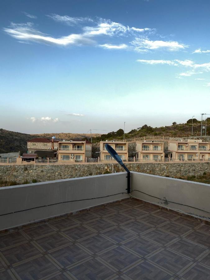 إطلالة Villa *